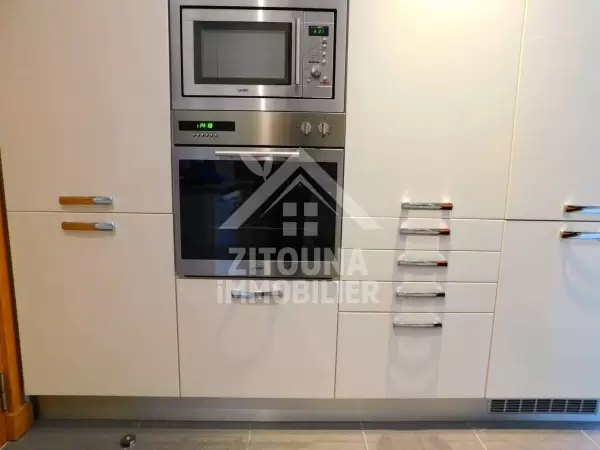 A louer un agréable S2 vue mer