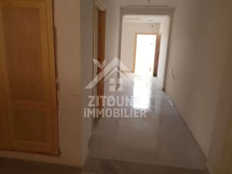 A vendre deux appartements dans un quartier résidentiel à ain zaghouan (4108)