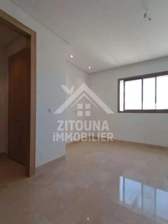 A vendre un bel appartement à Gammarth