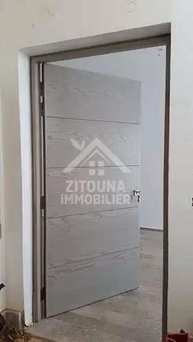 A louer un bel appartement dans un quartier résidentiel très calme à la marsa(4127)