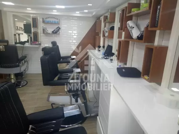 A Vendre un salon de coiffure à la marsa (4130)