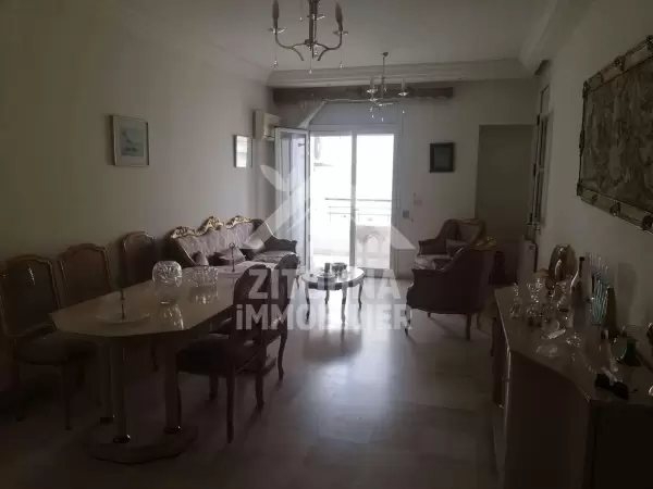 A vendre un bel appartement dans un quartier résidentiel calme à l'Aouina (4131)