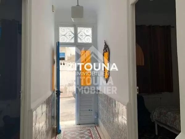 A louer un bel appartement meublé à la marsa plage (4137)