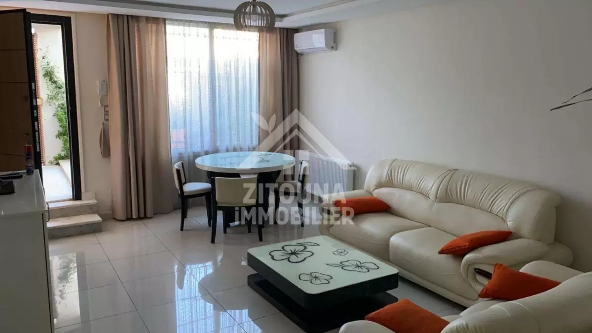 A louer un bel appartement meublé à la marsa plage (4141)