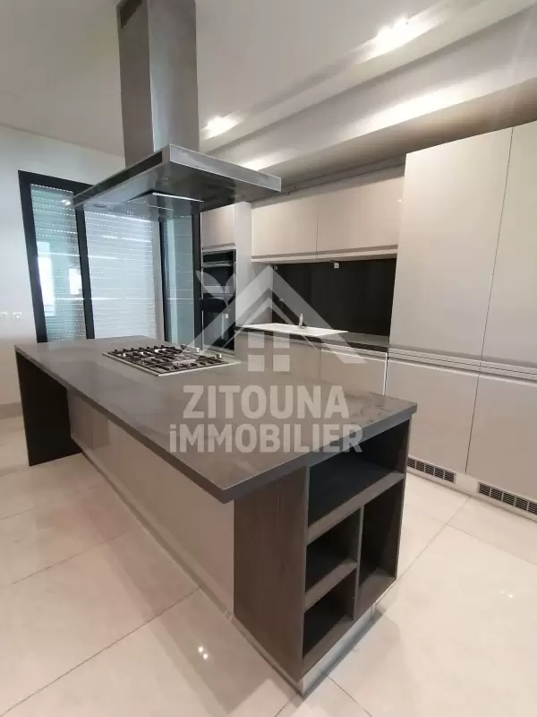 À vendre un duplex S4 au lac2