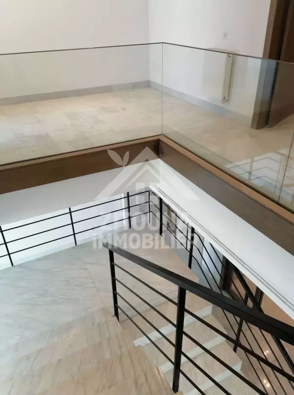 À vendre un duplex S4 au lac2