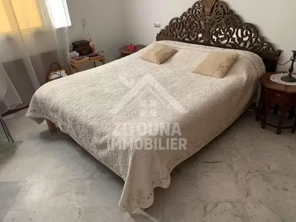 A vendre un bel appartement avec une vue sur mer à Kheireddine