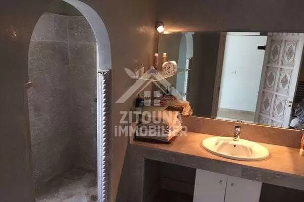 Location rez de chaussée de villa à La Marsa les pins