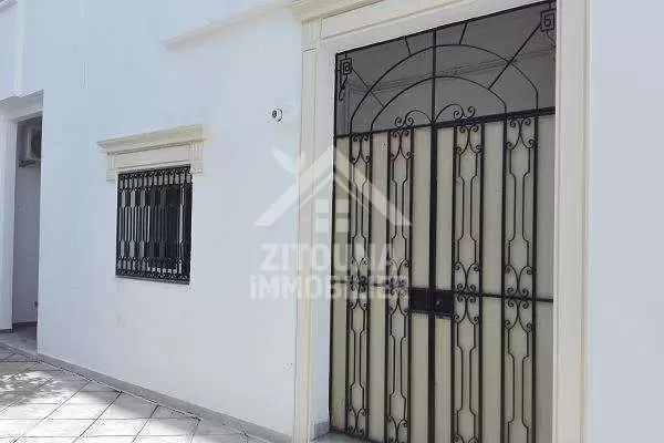 A louer un bel appartement à la Marsa plage