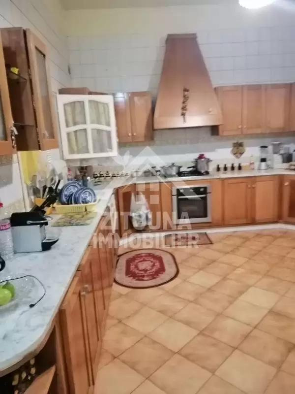 A Vendre une magnifique villa à Boumhal