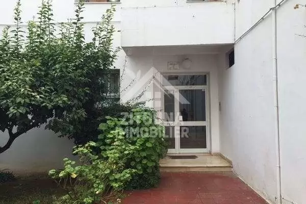A vendre un appartement à Cité Nasr, Tunisie