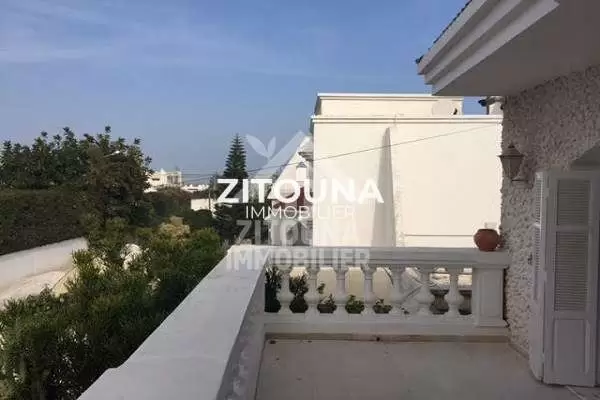 A louer une villa à Chotrana, La Soukra, Tunisie