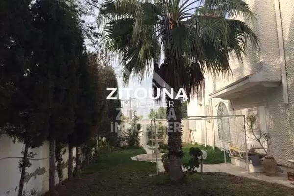 A louer une villa à Chotrana, La Soukra, Tunisie