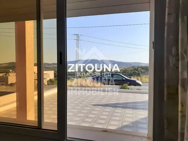 A vendre une belle villa avec vue montagne à El Haouaria (4186)