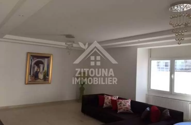Un bel appartement entièrement meublé à louer à La Marsa Plage 2970