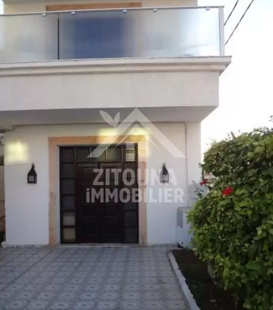 A louer un bel appartement à La Marsa 1186