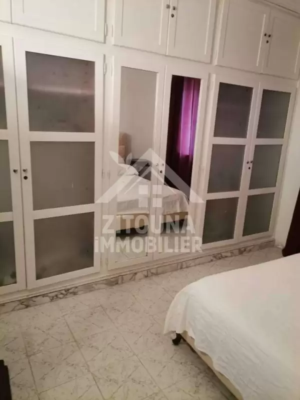 A louer un bel Appartement richement meublé