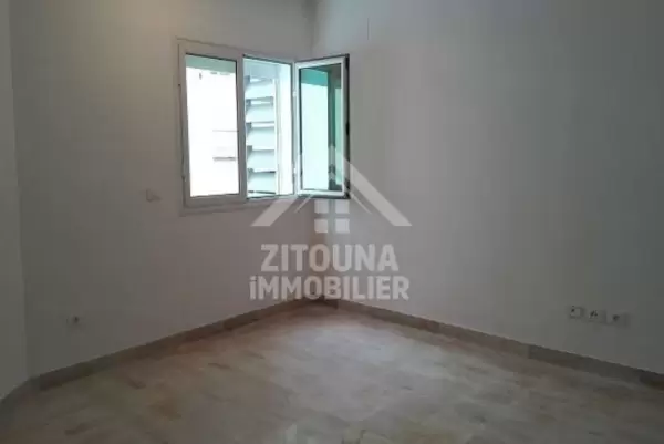 A louer des appartements à L'Aouina 2967