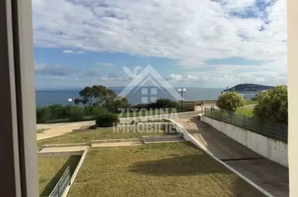 A louer un bel appartement au Golden Tulip 2962