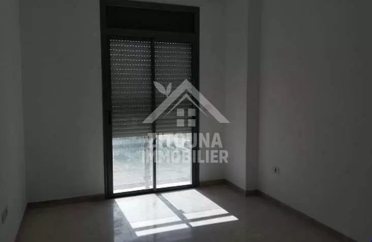 A louer un bel appartement à Ain Zaghouan 2951