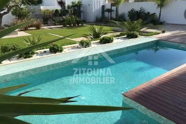 A louer une villa de caractère à La Marsa