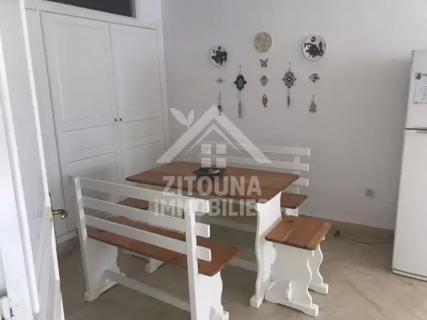 A louer un bel appartement au RDC
