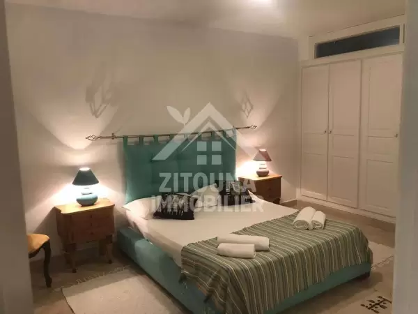 A louer un bel appartement au RDC