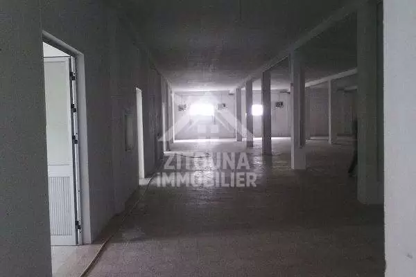 Un Entrepôt à louer à El Fahs