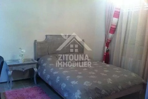 A vendre un appartement luxueusement meublé (2919)