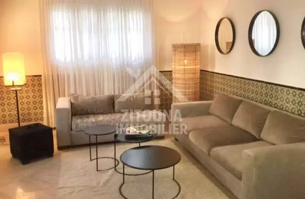 A louer un coquet appartement meublé