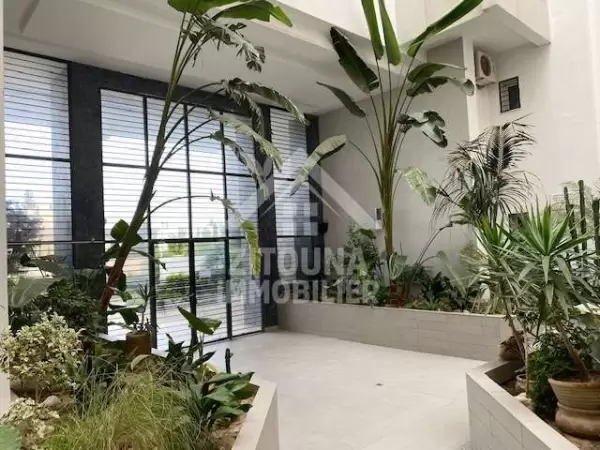 A vendre un bel appartement à la Soukra