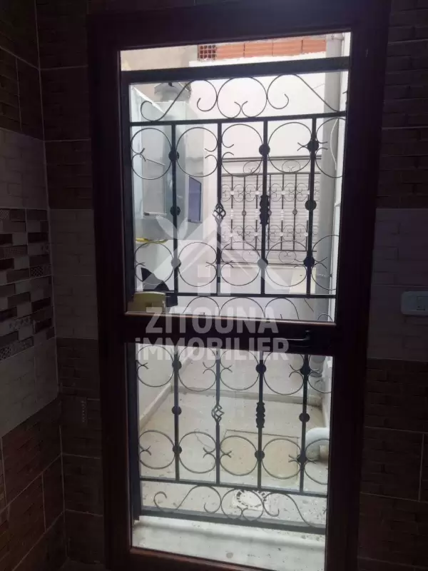 A louer une maison indépendante à la Soukra