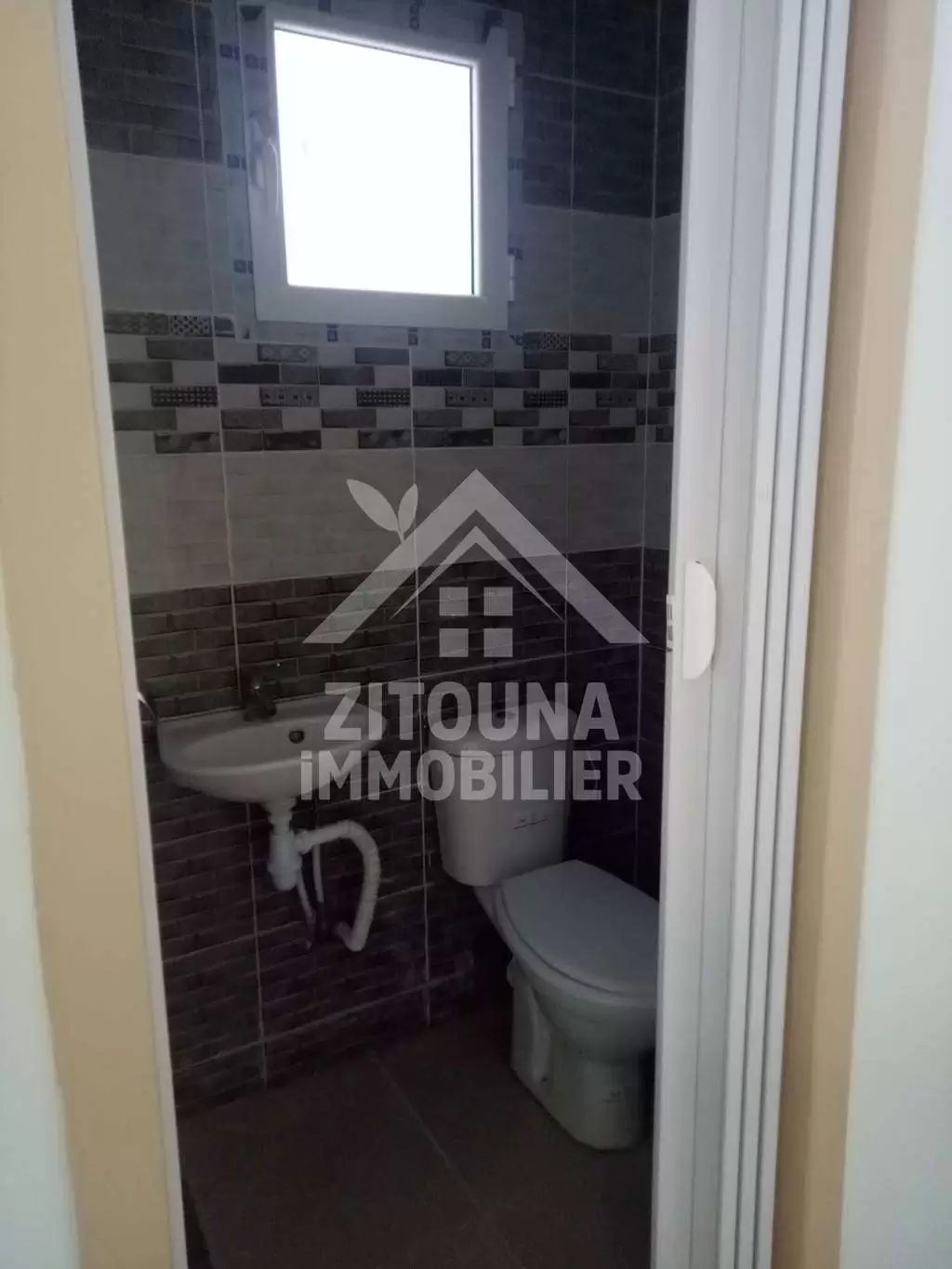 A louer une maison indépendante à la Soukra