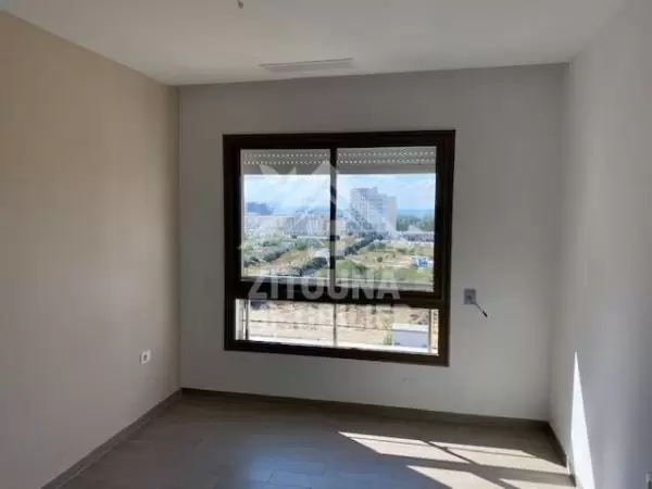 A vendre un appartement aux jardins de carthage