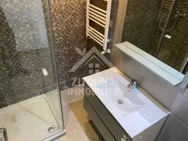 A vendre un appartement aux jardins de carthage