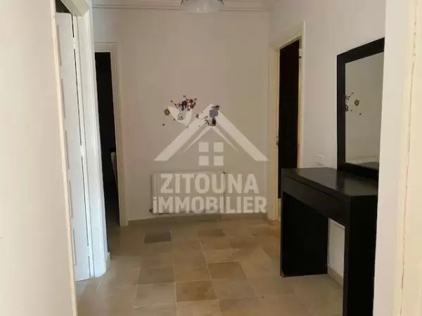 A louer une belle villa à Gammarth village 4231