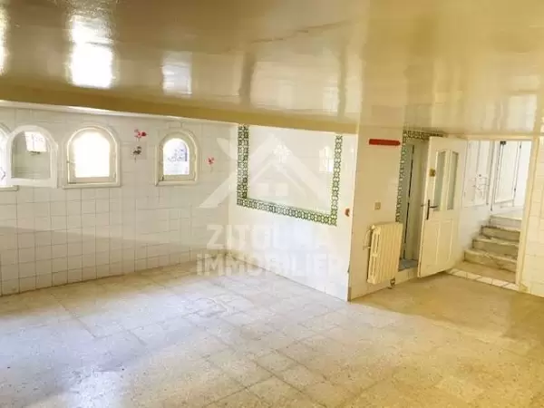 a louer un beau duplex à la marsa