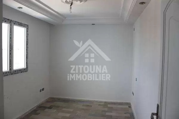 A louer un bel appartement à Ain Zaghouan (AS2895)