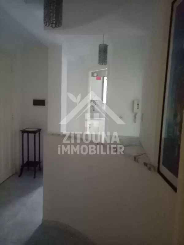 A louer un bel appartement à la Marsa Ville 4237