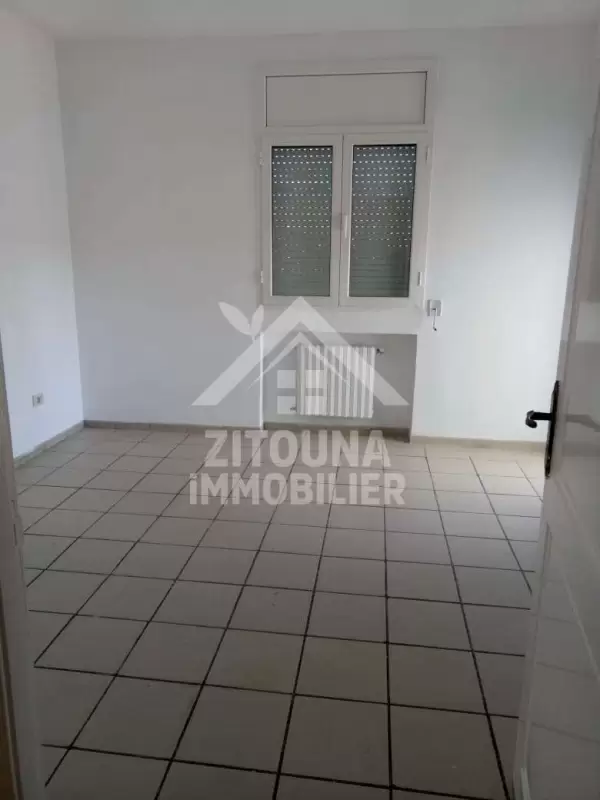 A louer deux bureaux à la Marsa ( 4244 )