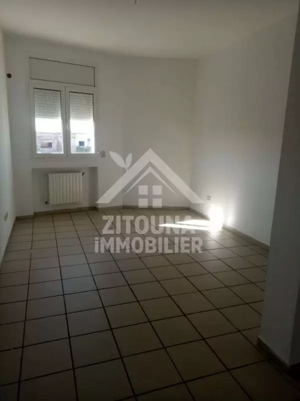 A louer deux bureaux à la Marsa ( 4244 )