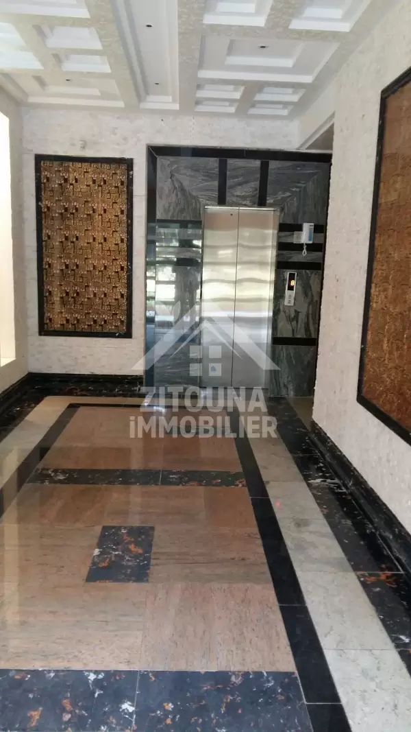 A louer un appartement s 2 à Hammam Sousse
