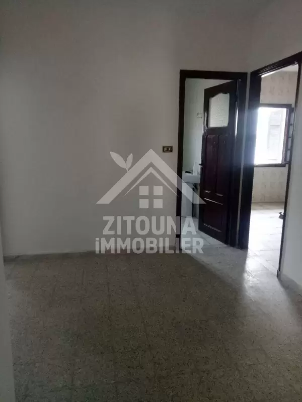 A louer un appartement à Gammarth Village 4257