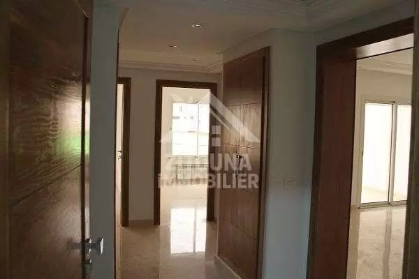 A louer un bel appartement aux Jardins de Carthage ( AS2863)