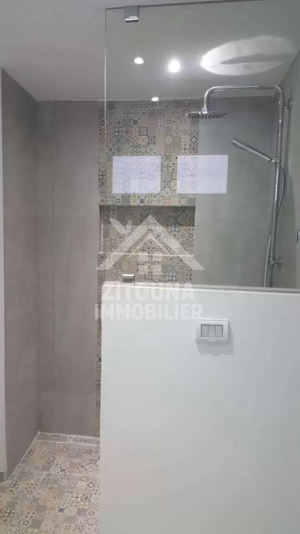 A louer un bel appartement à deux pas de la Mer à la Marsa