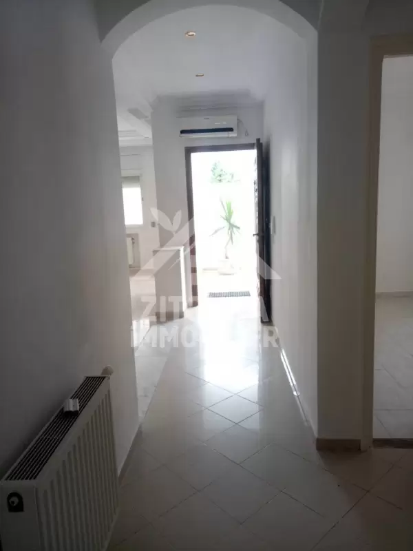 A louer un bel Étage de villa à la Marsa