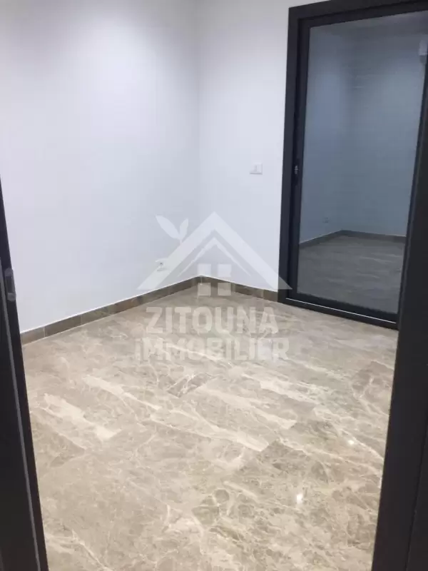 A louer un appartement tout neuf à la Marsa Sidi Abdelaziz