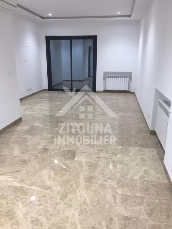 A louer un appartement tout neuf à la Marsa Sidi Abdelaziz