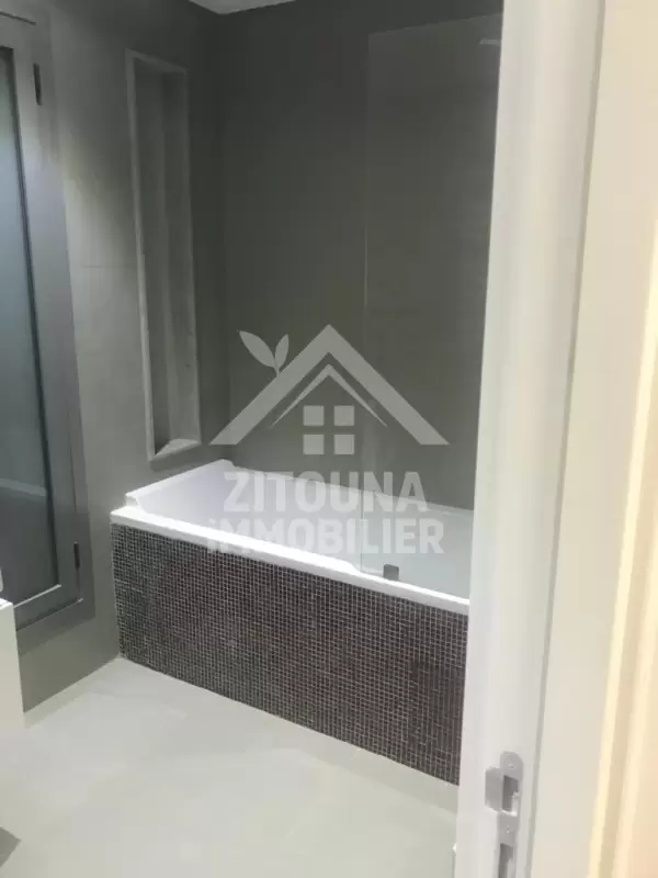 A louer un bel appartement à Gammarth