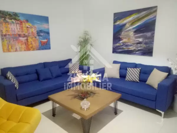 A louer un beau rez de chaussée de villa très proche de la mer à la Marsa cube